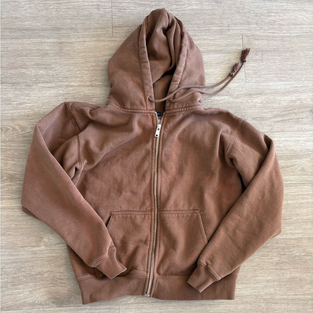Brandy Melville Chocolate Brown Zip-Up Hoodie